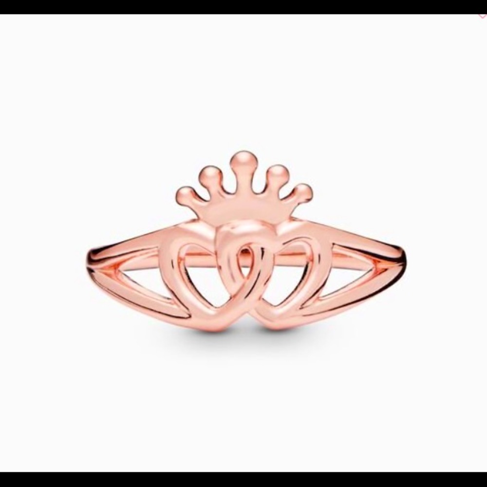 NWOT Pandora Crown & Intertwined Heart Ring